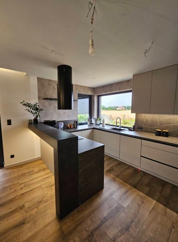 imgi4756046371614098773711474788770831415330198110n