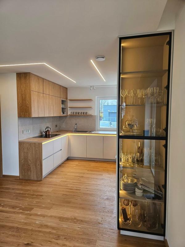 imgi5549900850612729314015087433297553924530933224n