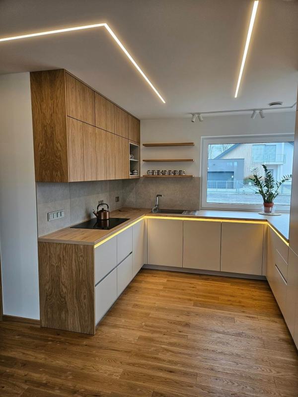 imgi5549951867912729315481753957672787914658011162n